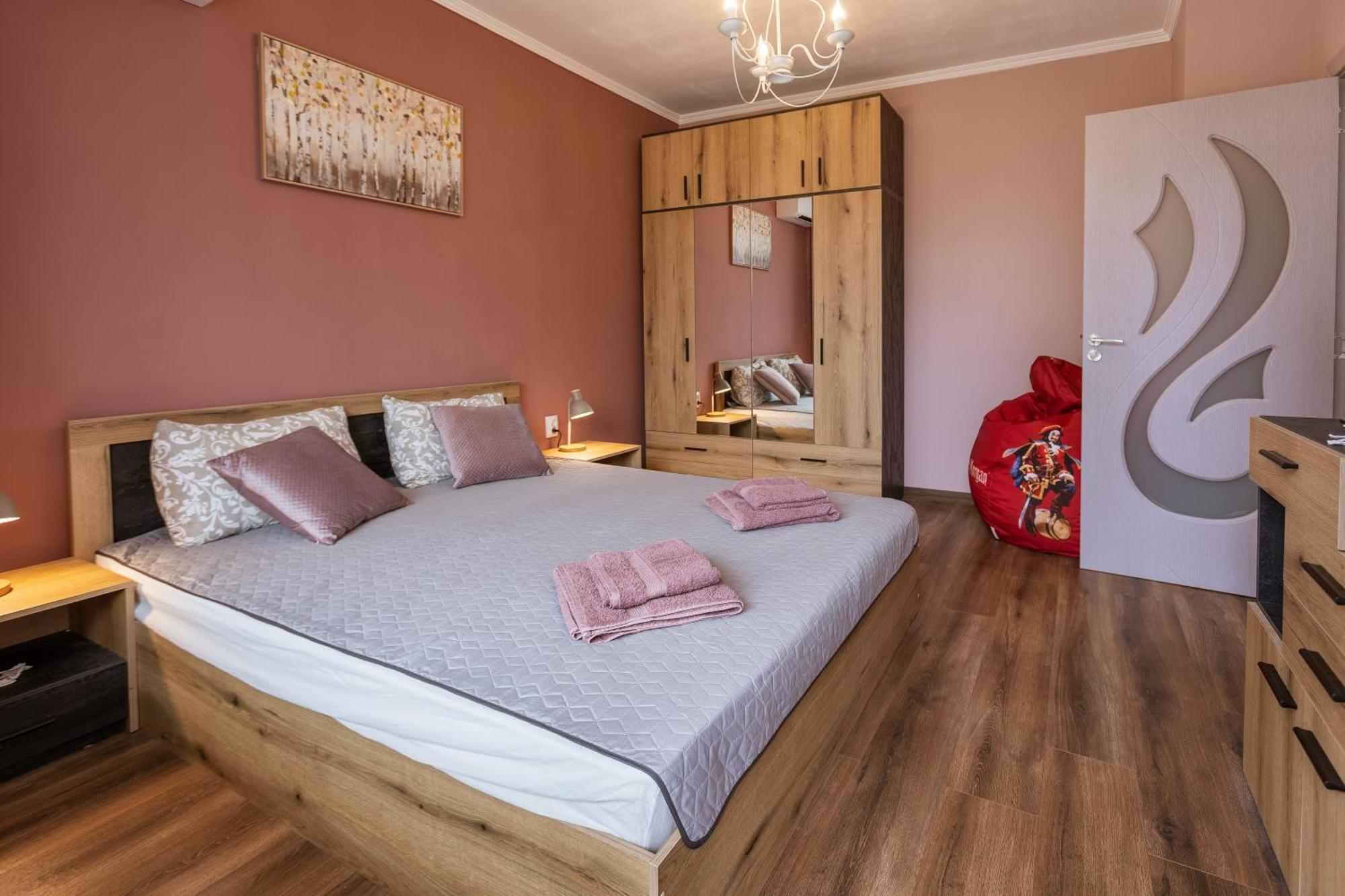 Apartmán Happy Lazur Burgas City Exteriér fotografie